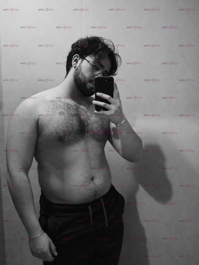 FOTOS DE GYM, BARBA Y PIEL. NO NECESITO MÁS PARA PERDERTE LA CALMA.
