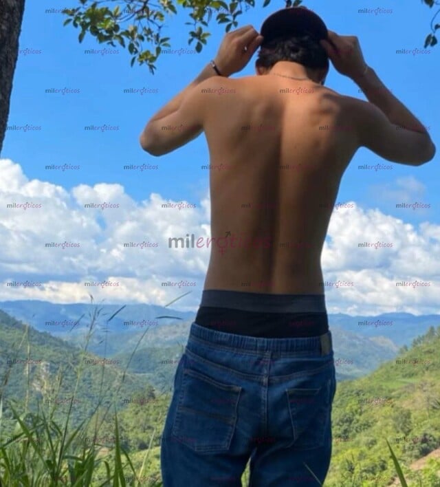 FOTOS DE MEN DOTADO Y ATLÉTICO , DISPUESTO CON SITIO PRIVADO