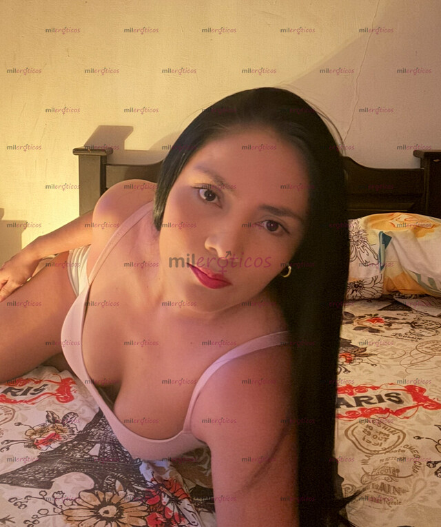FOTOS DE HERMOSA DAMA DISPONIBLE SOLO EN LA NOCHE 8 PM A 3 AM