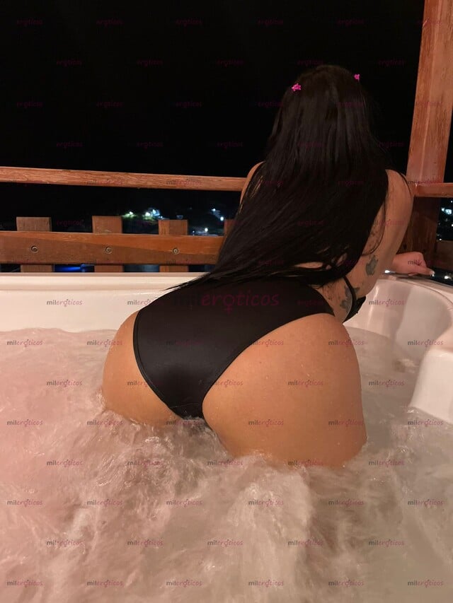 FOTOS DE ARECHITA SUPER NINFÓMANA CON DESEOS INSACIBLES DE MUCHA VERGA