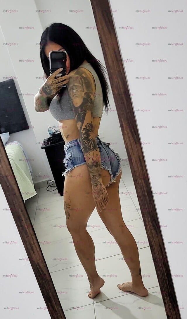 FOTOS DE CHAPARRITA, TATUADITA, FITNESS Y MUY CALIENTE.
