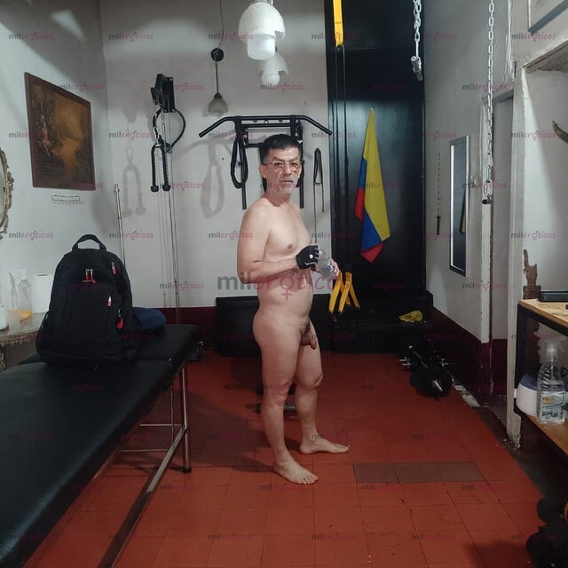 FOTOS DE TE GUSTA EL HOMBRE VARONIL DE 62 AÑOS PASIVO .BIENVENIDOS APARTA ESTUDIO PRIVADO