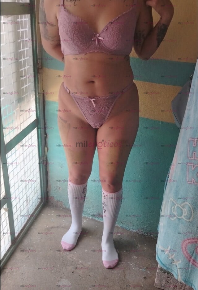 FOTOS DE HOLA ME LLANO SOFY TENGO 20 AÑOS SOY MUY COMPLACIENTE Y QUISIERA PASARLA UN RATO