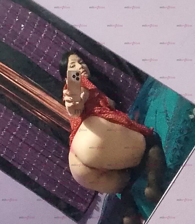 FOTOS DE BONITA , ALTÍSIMA, SERÍA Y SUPER CALIENTE PARA TI.