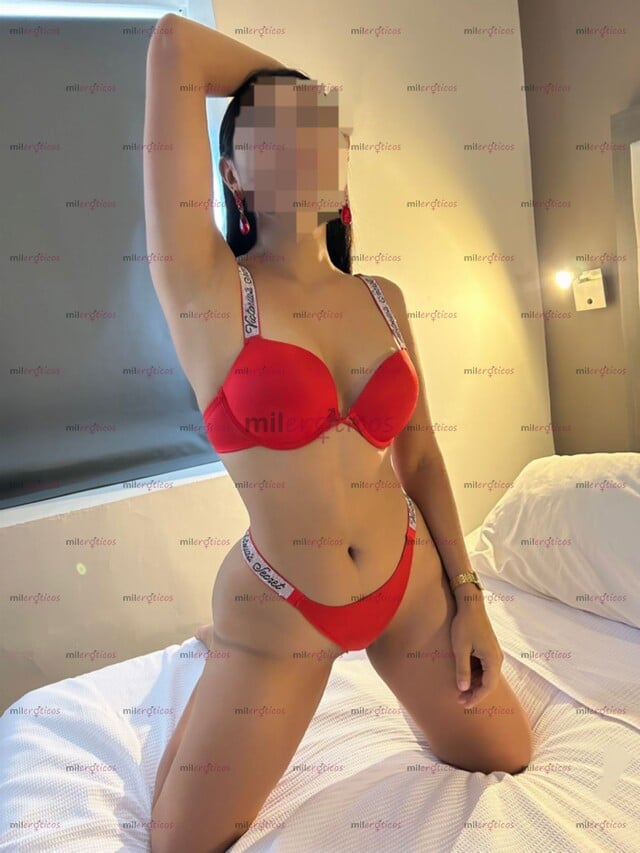 FOTOS DE DESEO CARNAL SEXY CHICA DE PASO HERMOSO CUERPO Y BUENA ACTITUD LLEGANDO AMOR