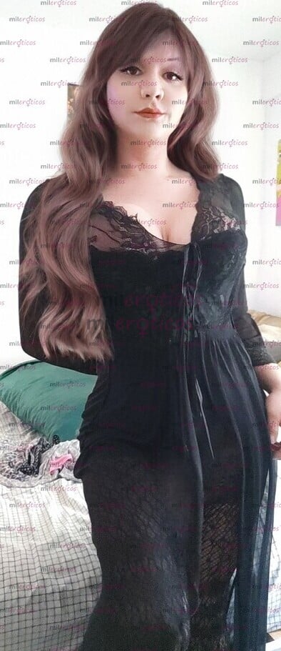 FOTOS DE ELIZABETH CHICA EXPERTA EN PRIMERISOS INCLUYO LUGAR O VENTA DE CONTENIDO