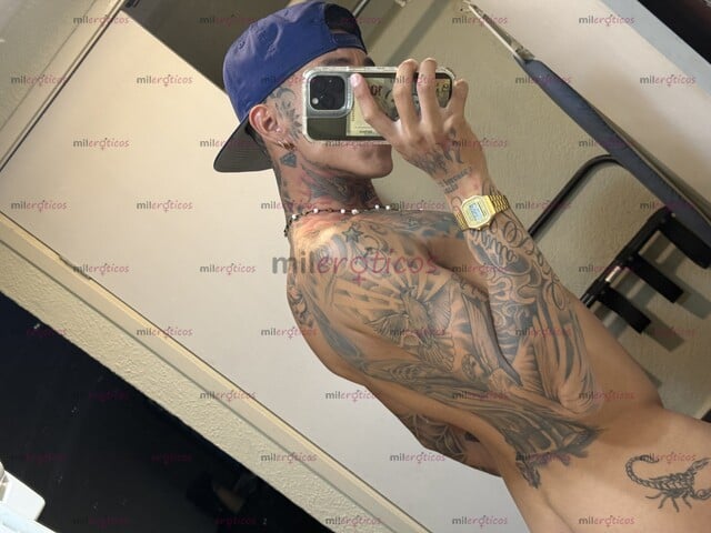FOTOS DE ISAAC BROWN DISPONIBLE CHAVO VERGON19CM TE CUMPLO TUS FANTASÍAS