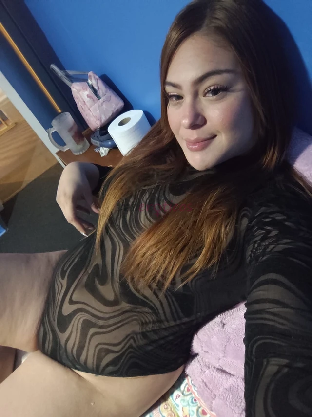 Hola soy camila la colombiana sexy juguetona extrovertida alegre y con buen carisma mido 1 64 soy una chica de talla gruesa carinosa relajada me gusta...
