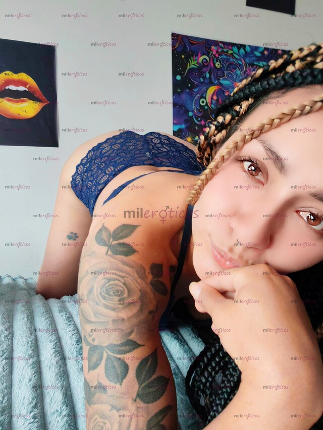 FOTOS DE 15,20,30ALE DELICIOSA MUJER TATUADA SENOS Y COLA NATURAL