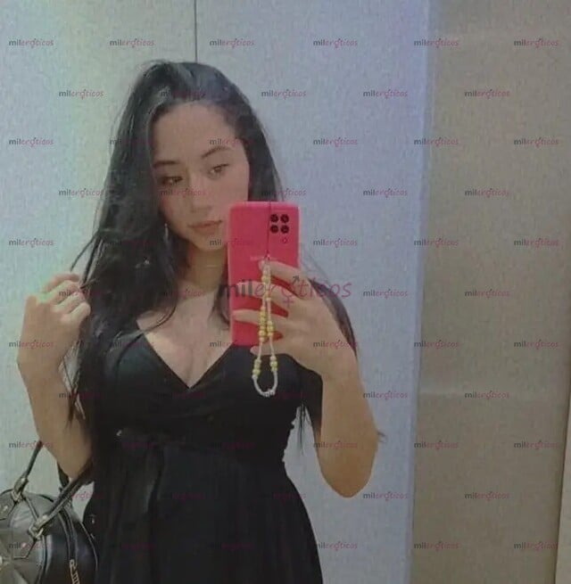 FOTOS DE SALOME FLACA HERMOSA JOVEN EN MEDELLIN SOLO DOMICILIO