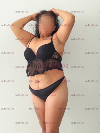 FOTOS DE NUEVA LUCY VETERANA EXPERIMENTADA TODO TERRENO PARCHADA PARA HOMBRES SERIOS