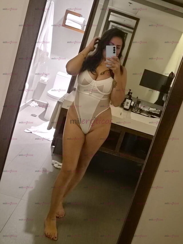 FOTOS DE TU SCORT FAVORITA, CALIENTE, COMPLACIENTE Y DIVERTIDA
