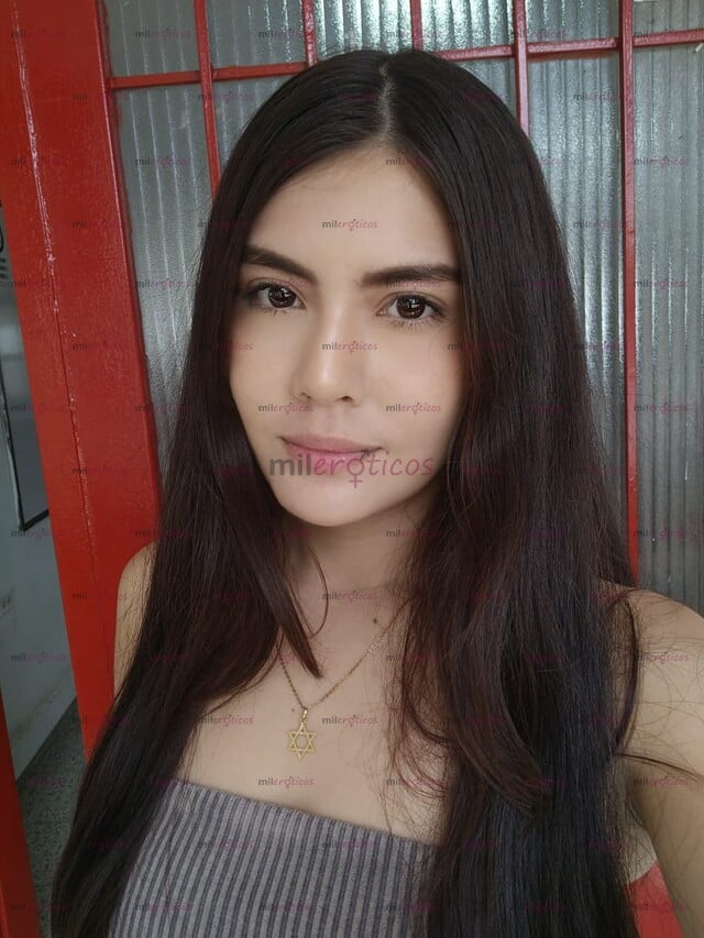 FOTOS DE SARA, CUENTO CON LUGAR, SE HACE DOMI Y DISPUESTA HACER DAMA DE COMPAÑÍA