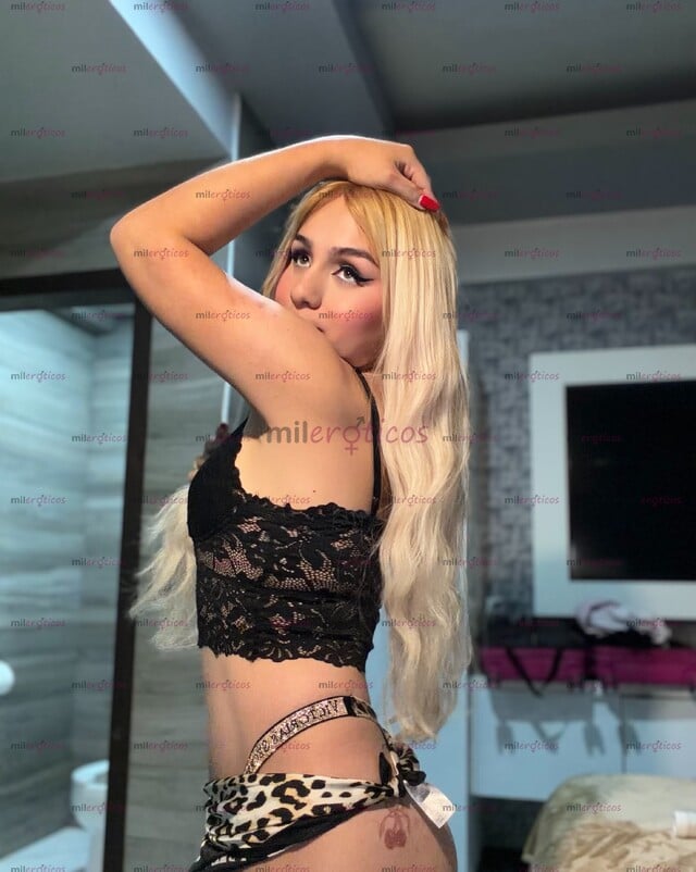 FOTOS DE VEN CON TU BARBIE RUBIA FAVORITA, RICO CARAMELO Y CULO ROSITA