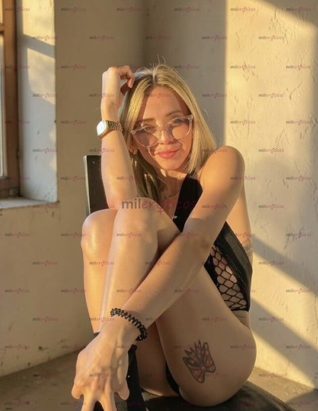 FOTOS DE DELGADITA COLOMBIANA CARITA DE ÁNGEL PERO BIEN PERVERSA EN PRIVADO