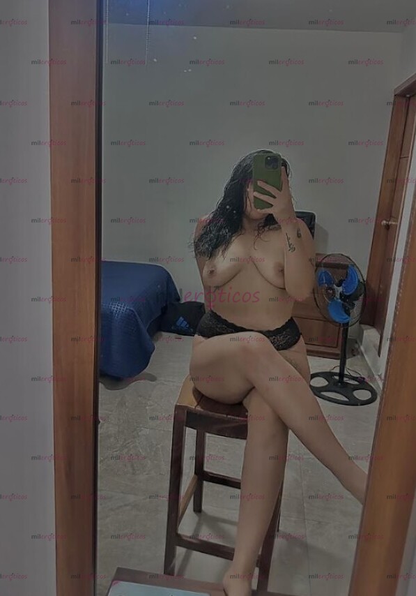 FOTOS DE CURVY, EXTROVERTIDA Y CACHONDA .....MENSAJEAME AMORCITO