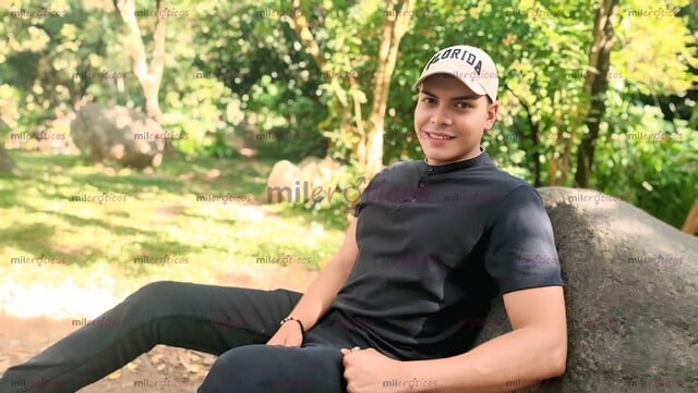 FOTOS DE JOVEN PINTA , TOTAL DISCRECIÓN DISPONIBLE EN TU CIUDAD 24 7