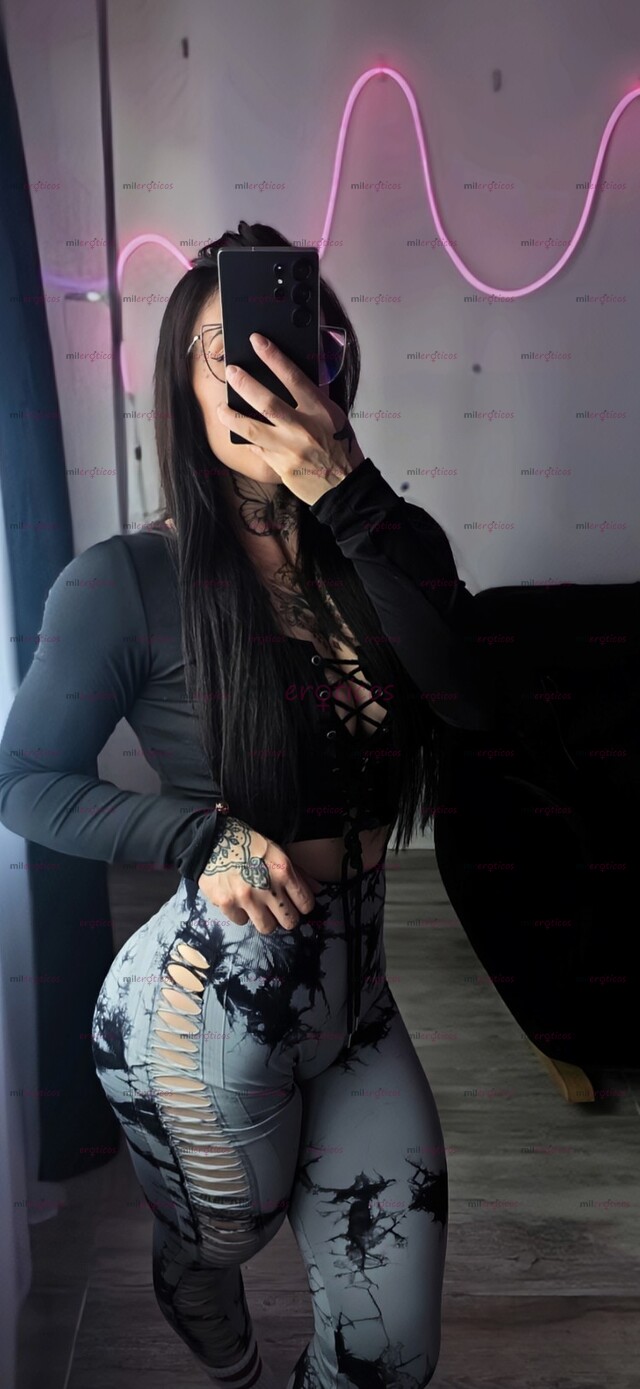 FOTOS DE CREADORA DE CONTENIDO DIVIÉRTETE JUGANDO CONMIGO