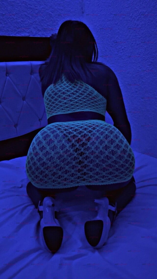 FOTOS DE $FULL ANAL$ MORENITA DE CURVAS PELIGROSAS