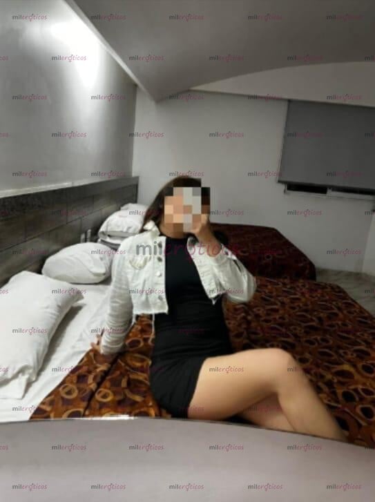 FOTOS DE PAPI VEN Y PRUEBA MI RICO JUGUITO QUE SALE DE MI VAGINA