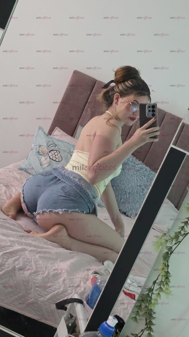 FOTOS DE SOY IVY , PEQUEÑA JOVEN, SEXY, DIVERTIDA, HOT Y ATENTA.