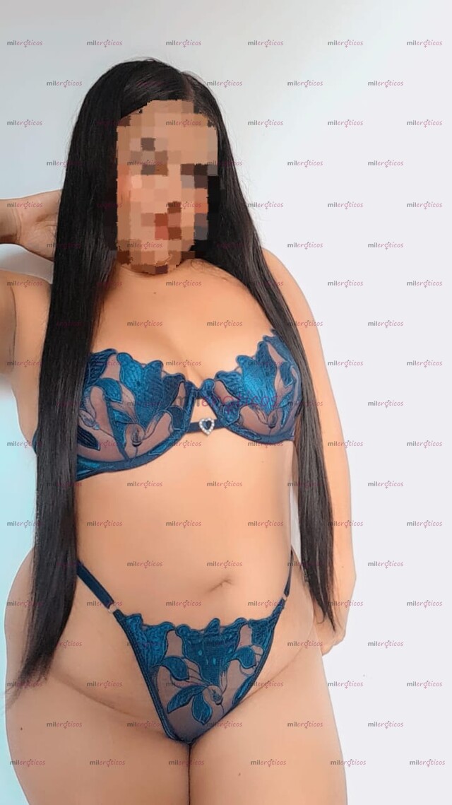 FOTOS DE DAYANA,TIERNA PELINEGRA SEXY BIEN ARDIENTE DISPUESTA A TI MI AMOR