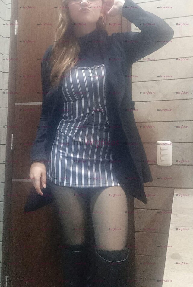 FOTOS DE CHICA HOT, AMOROSA, PASIONAL Y MAMADORA PROFESIONAL