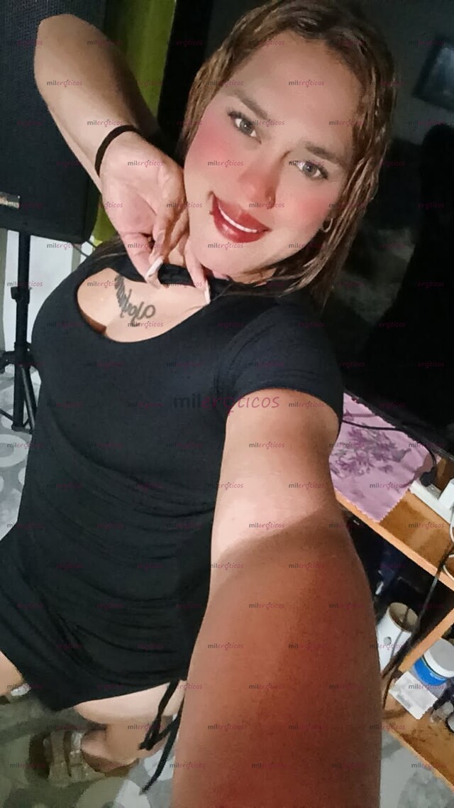 FOTOS DE HOLA SOY UNA MONA LINDA COMPLACIENTE CON GANAS DE TI LLÁMAME Y LO HARÉ REALIDAD