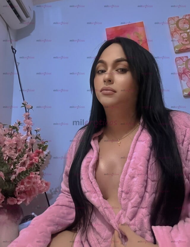 FOTOS DE DANIELA TRANS BARRANQUILLERA RECIÉN LLEGADA SENOS GRANDES CULO GRANDE