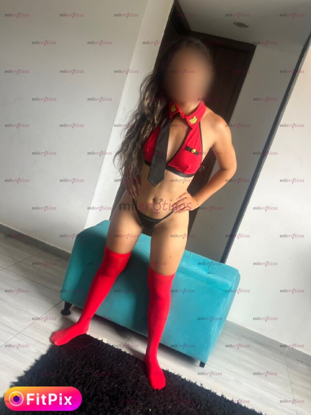 FOTOS DE SOLO DOMICILIOS SOY LUCIANA DELICIOSA FLACA DISPONIBLE PARA TI