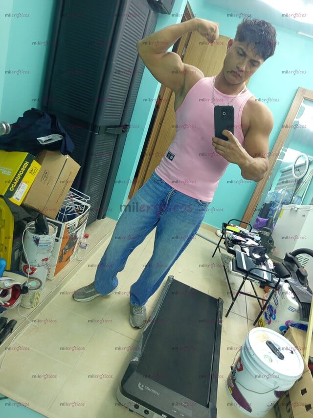 FOTOS DE $EXY BOY BRONCEADO, CACHONDO , COMPLACIENTE, DISPUESTO A MUCHAS COSAS