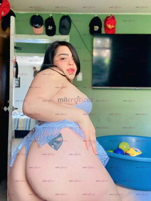 FOTOS DE LAURA CHICA SOLITA EN CASA LISTA PARA COMPLACERTE