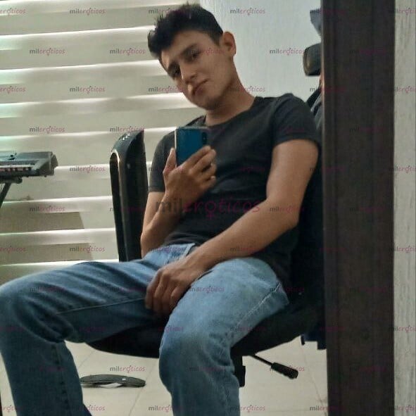 FOTOS DE SUBMISSIVE GAY SLUT BOTTOM. BREEDABLE BBK WHORE. COCK SUCKER LATIN GOONER FAGGOT