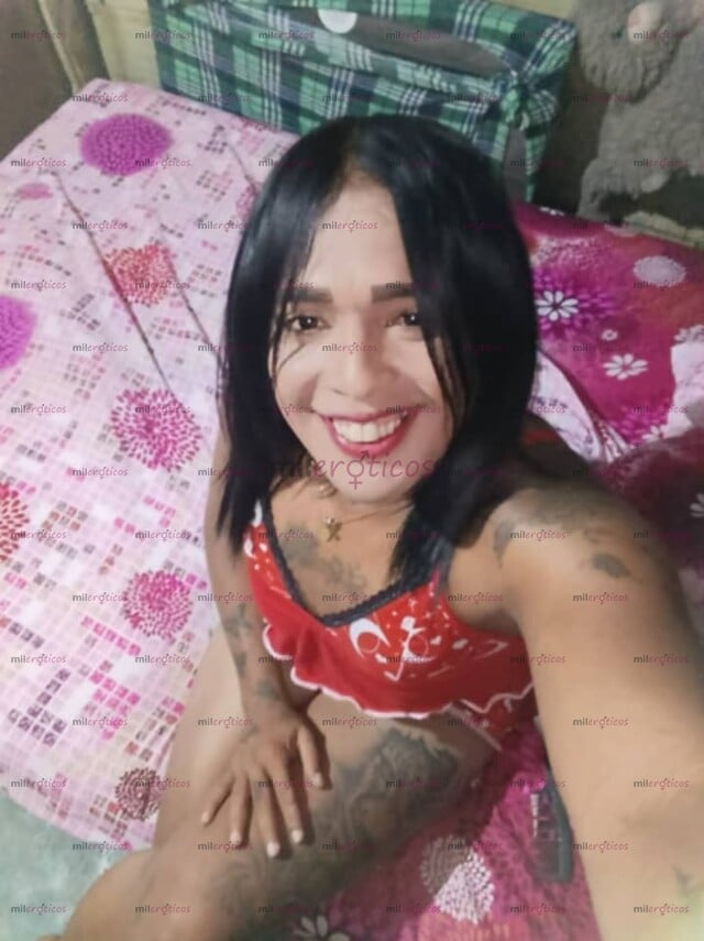 FOTOS DE HERMOSA MORENA CUERPO VOLUMINOSO DISPUESTA A COMPLACERTE