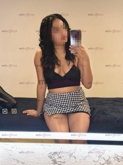 FOTOS DE ESTRELLA, CHICA EROTICA, MUY SENSUAL Y PETIT