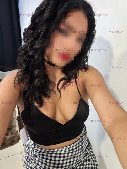 FOTOS DE ESTRELLA, CHICA EROTICA, MUY SENSUAL Y PETIT