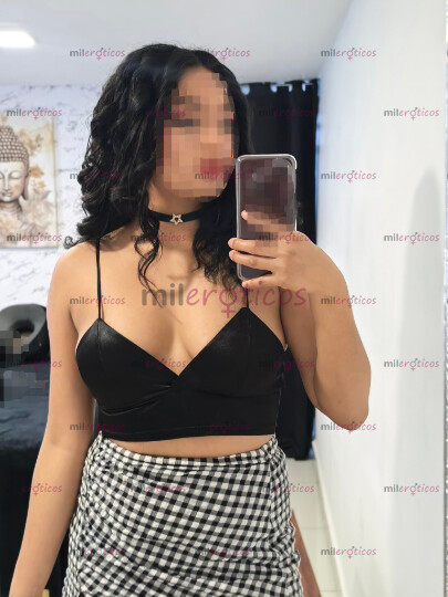 FOTOS DE ESTRELLA, CHICA EROTICA, MUY SENSUAL Y PETIT