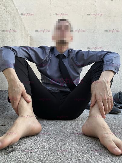 FOTOS DE 19 CENTÍMETROS DE PLACER, JOVEN, GUAPO, BLANCO Y DELGADO