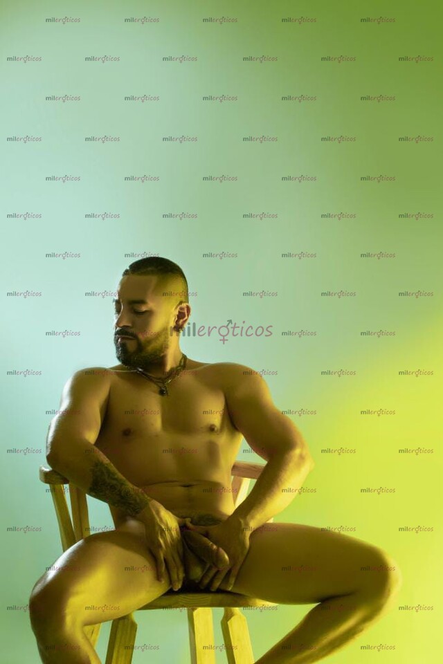 FOTOS DE DE VISITA VATO MUY VARONIL CON BUENA VERGA DISPONIBLE ÚNICOS DÍAS.