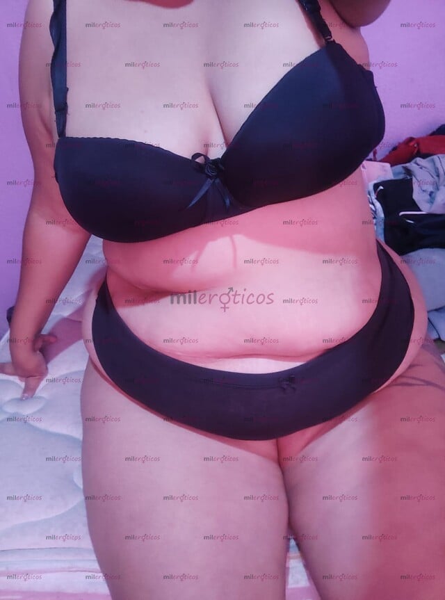 FOTOS DE PELINEGRA GORDITA CHICHONA QUE TE VA A CUMPLIR TUS FANTASÍAS