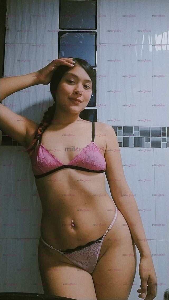FOTOS DE EXTROVERTIDA MODELO VIP, UNIVERSITARIA EXCLUSIVA A LA PUERTA DE TU CASA