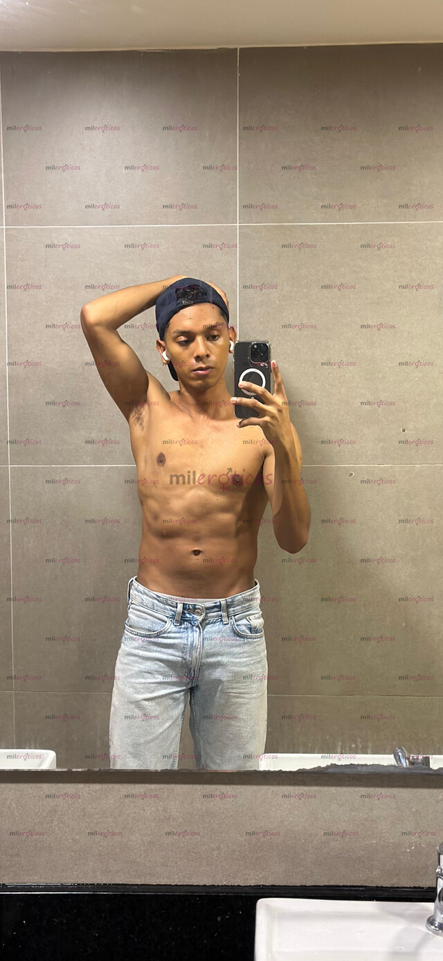 FOTOS DE PASIVO BOTTOM JOVEN DEPORTISTA SUMISA PARA SER TUYA