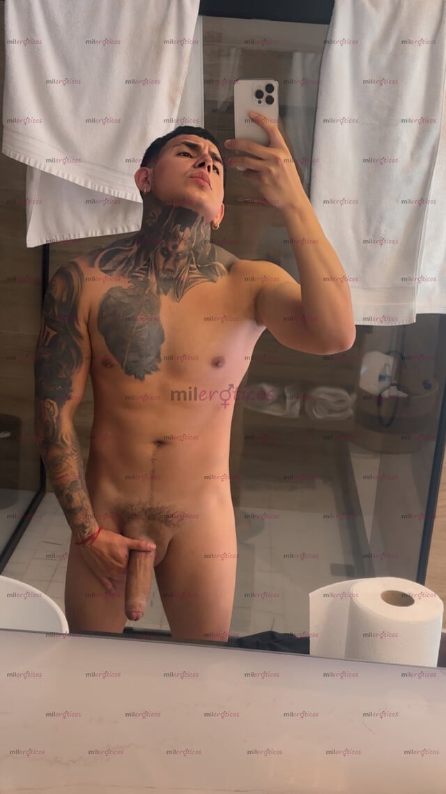 FOTOS DE NUEVO HOMBRE CHACAL TATUADO 100% RICO PARA COMPLACER TODAS TUS NECESIDADES