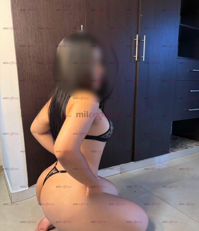 FOTOS DE SOFI HERMOSA CALIENTE CON GRAN CULO!! DIVERTIDA