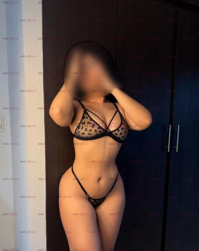 FOTOS DE SOFI HERMOSA CALIENTE CON GRAN CULO!! DIVERTIDA