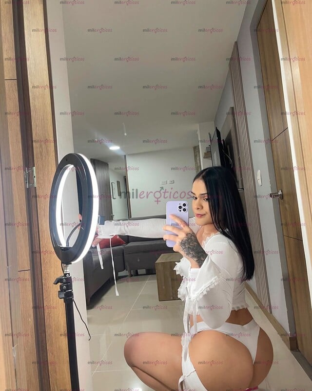 FOTOS DE CON APARTAMENTO PRIVADO Y GARAJE CON GANAS DE QUE ME SAQUEN MI LECHITA A MAMADAS