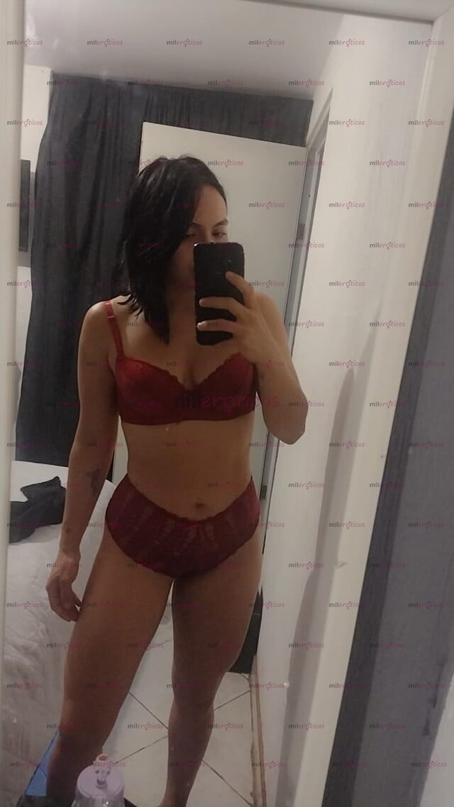 FOTOS DE NICOL SÚPER CACHONDA Y SEXY COMPLACIENTE