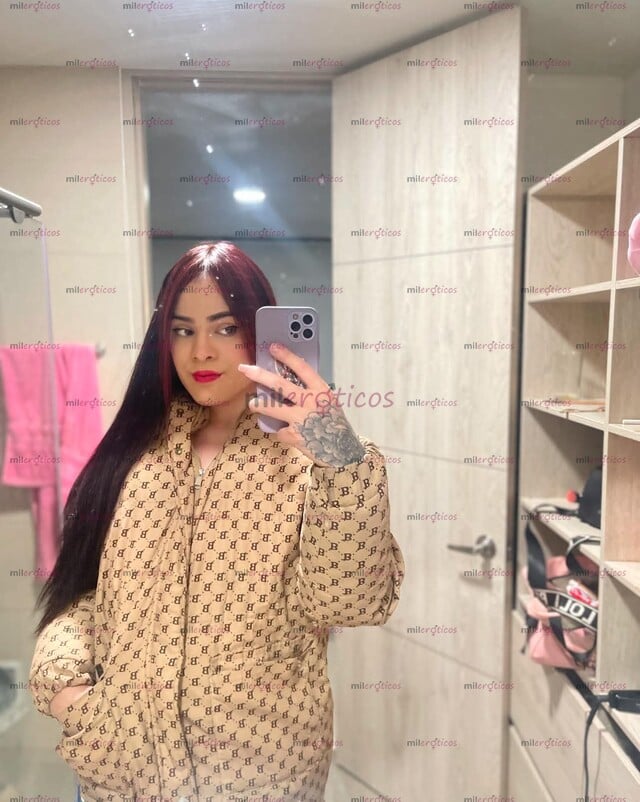 FOTOS DE CON APARTAMENTO PRIVADO Y GARAJE CON GANAS DE QUE ME SAQUEN MI LECHITA A MAMADAS