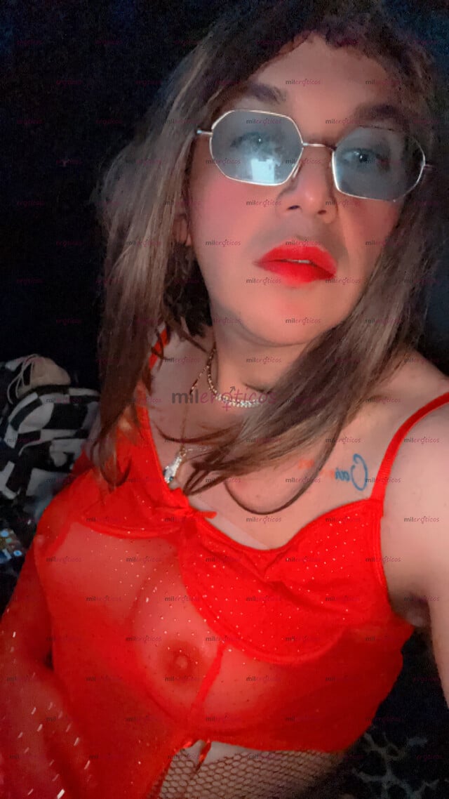 FOTOS DE VEN Y DEJATE LLEVAR EN MIS LABIOS ARDIENTES LLENOS DE PASION