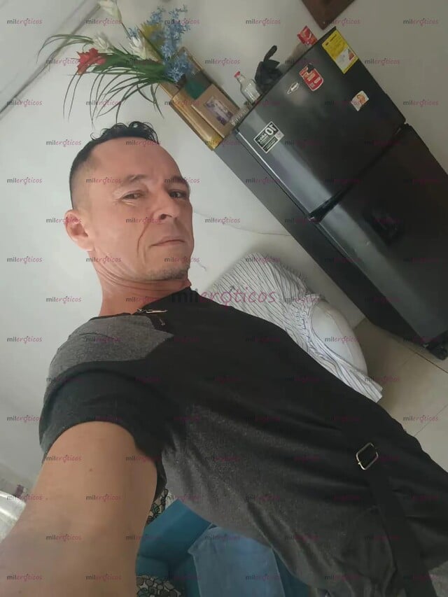 FOTOS DE OFRESCO MI SERVICIO SOY PASIVO MUY COMPLACIENTE
